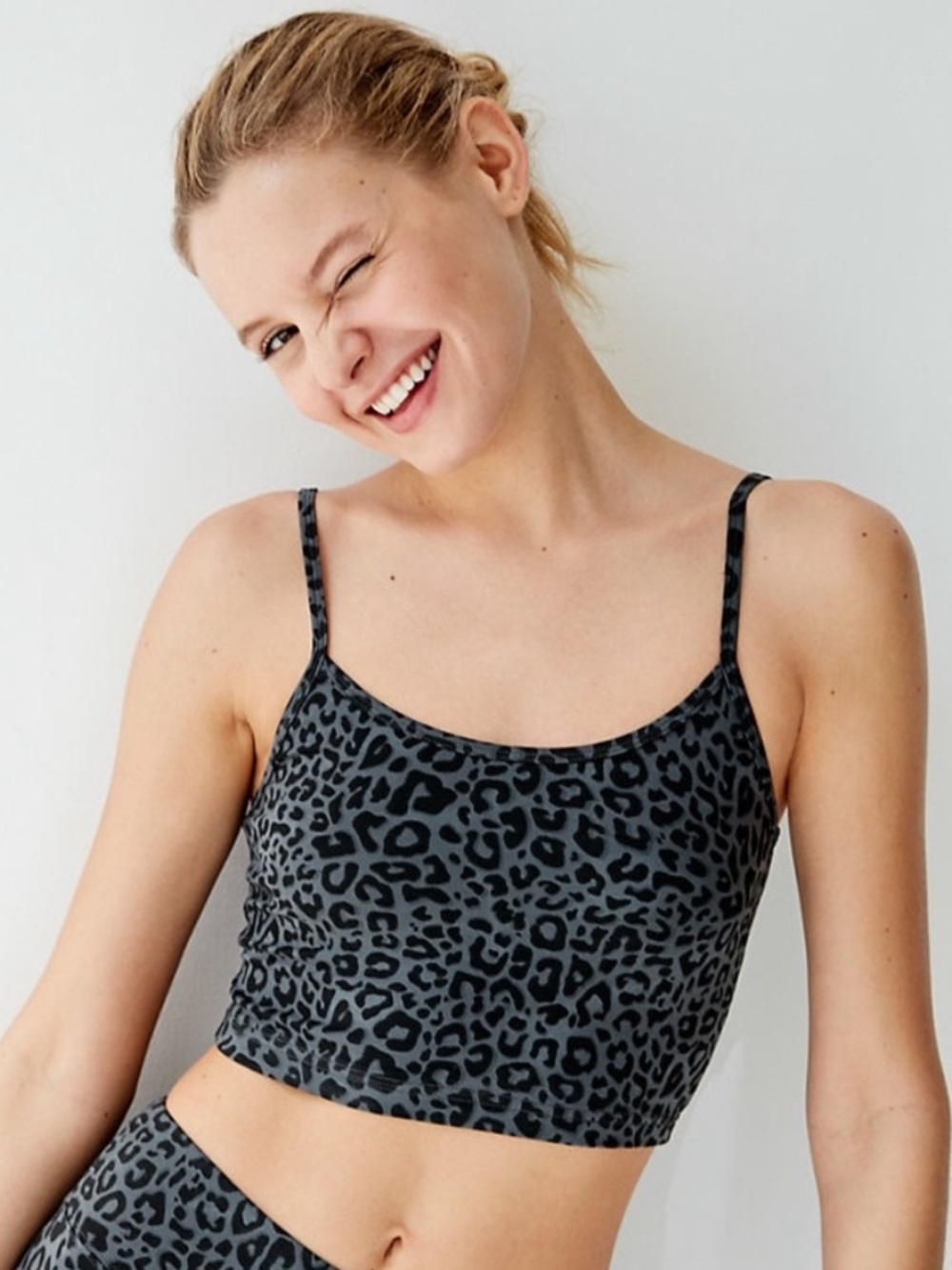 Aritzia Tna 90’s Kareli Crop Cami Tank Top Leopard Print Grey XS